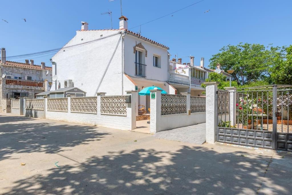 Casa Con Barbacoa, A 5 Minutos Del Centro Y El Mar En Coche, Trabuc Villa Empuriabrava Buitenkant foto
